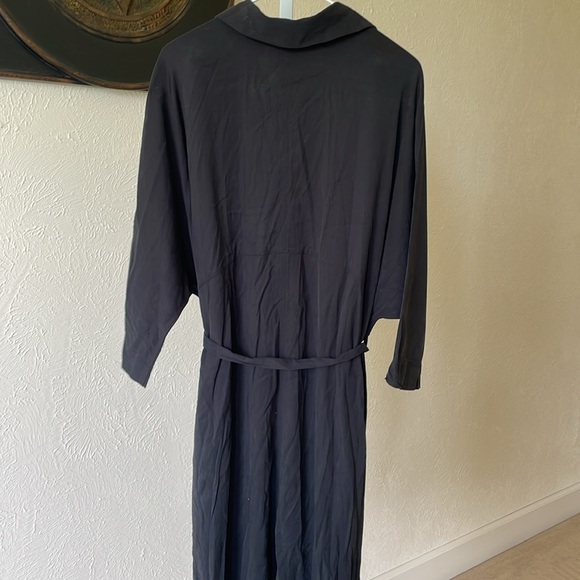 Lululemon perfectly poised cupro blend oversized shirt dress - Picture 6 of 12